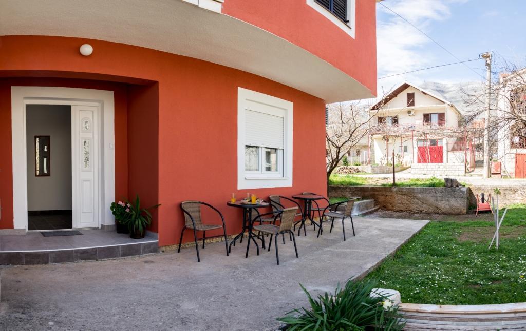 Apartmani Bridge Trebinje Exteriör bild