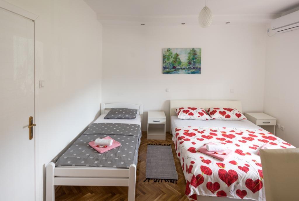 Apartmani Bridge Trebinje Exteriör bild